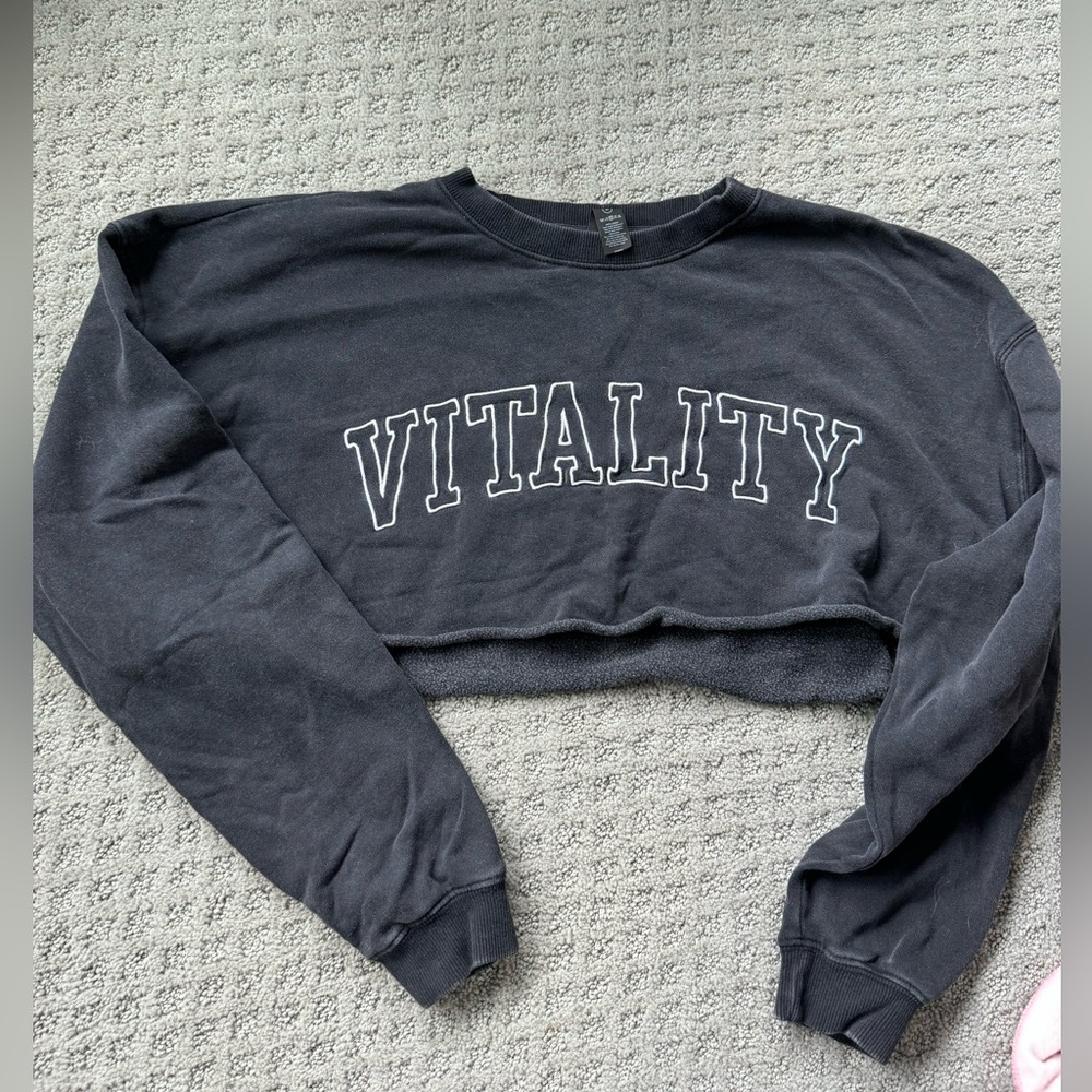 Shop Vitality Crop